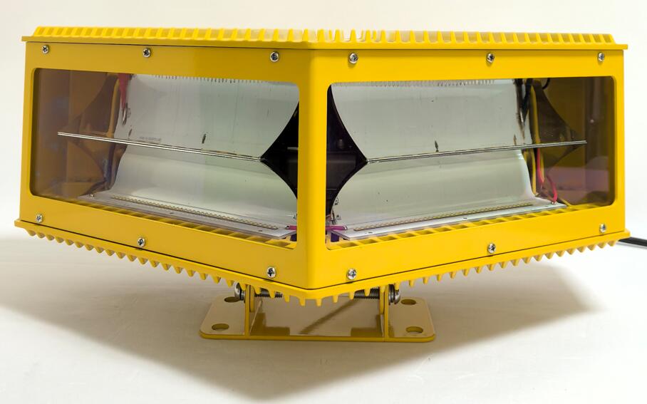 aviation light for chimney